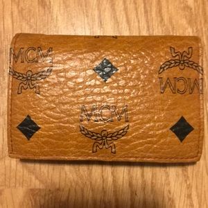 MCM pocket bell case